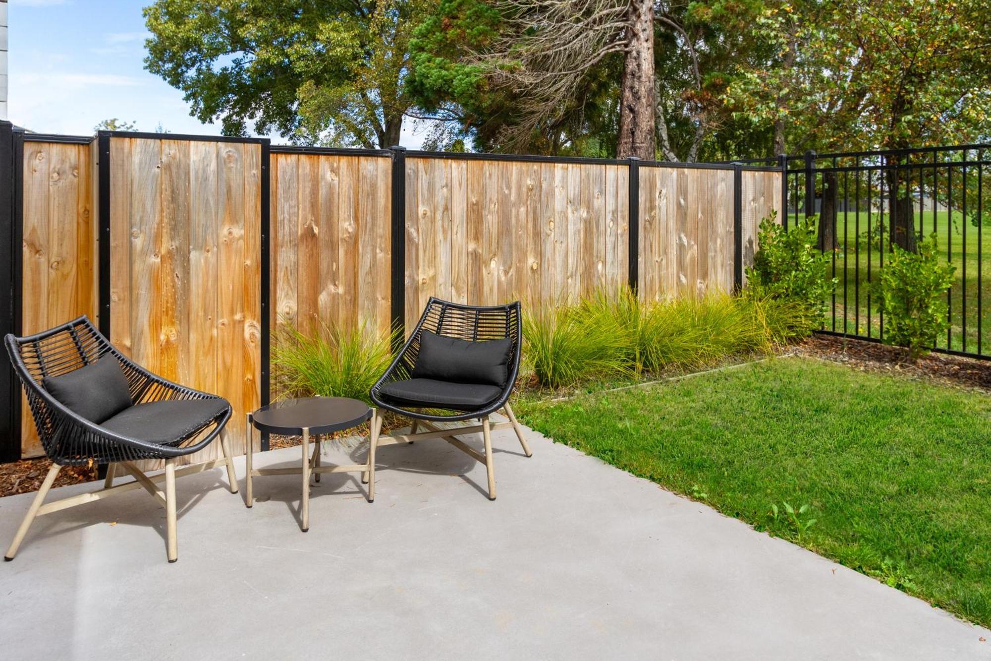 Appartamento Escape At The Park: 1 Bed 1 Bath W/Carpark Christchurch Esterno foto